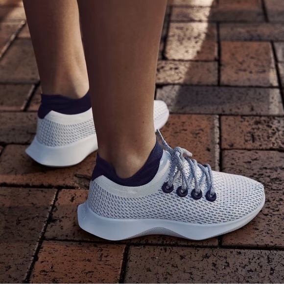 allbirds Shoes - Allbirds Tree Dasher Running Shoes Quartz/Light Gray Womens Size 9.5